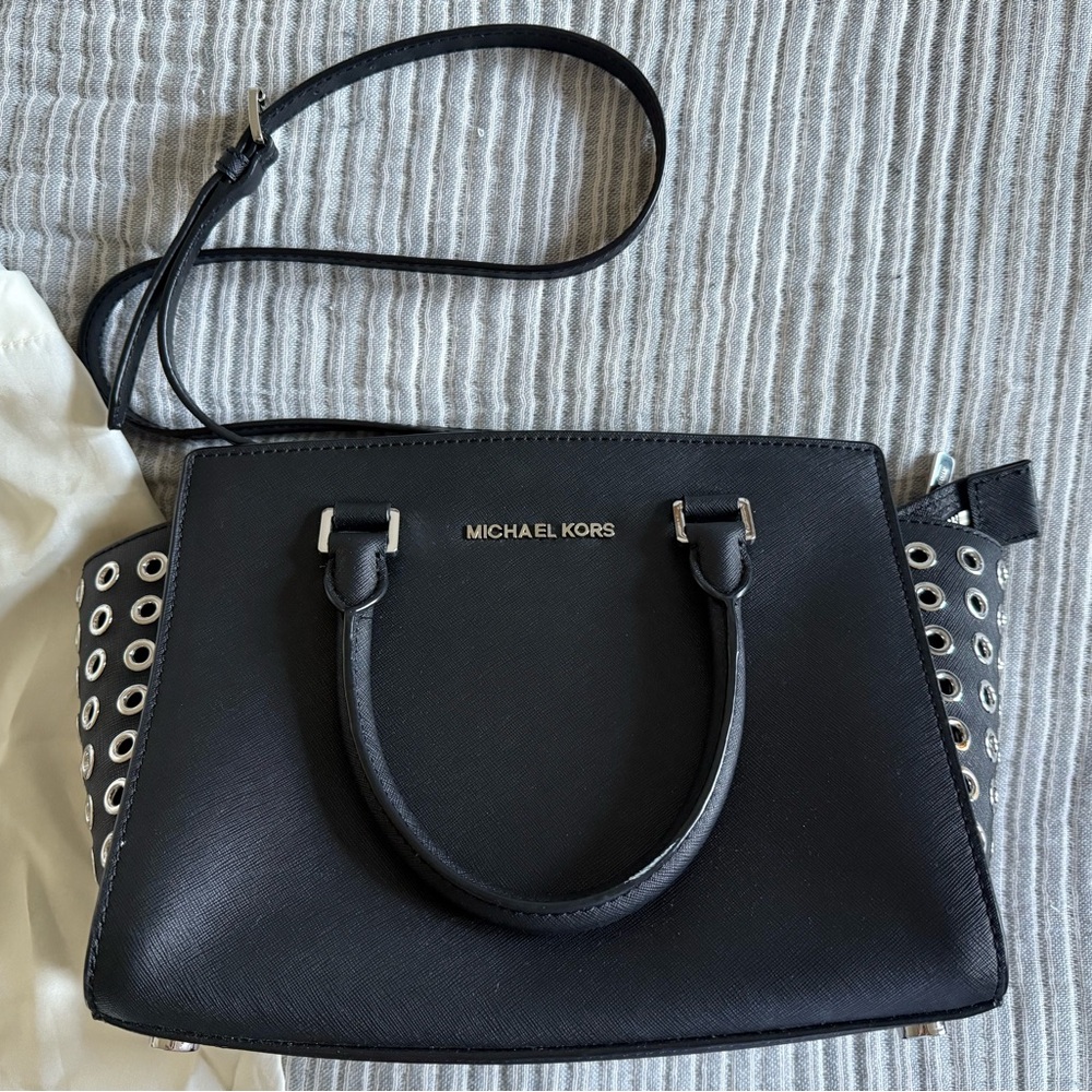 Michael Kors Black Leather Crossbody Handbag Selma Grommet Style Medium Size